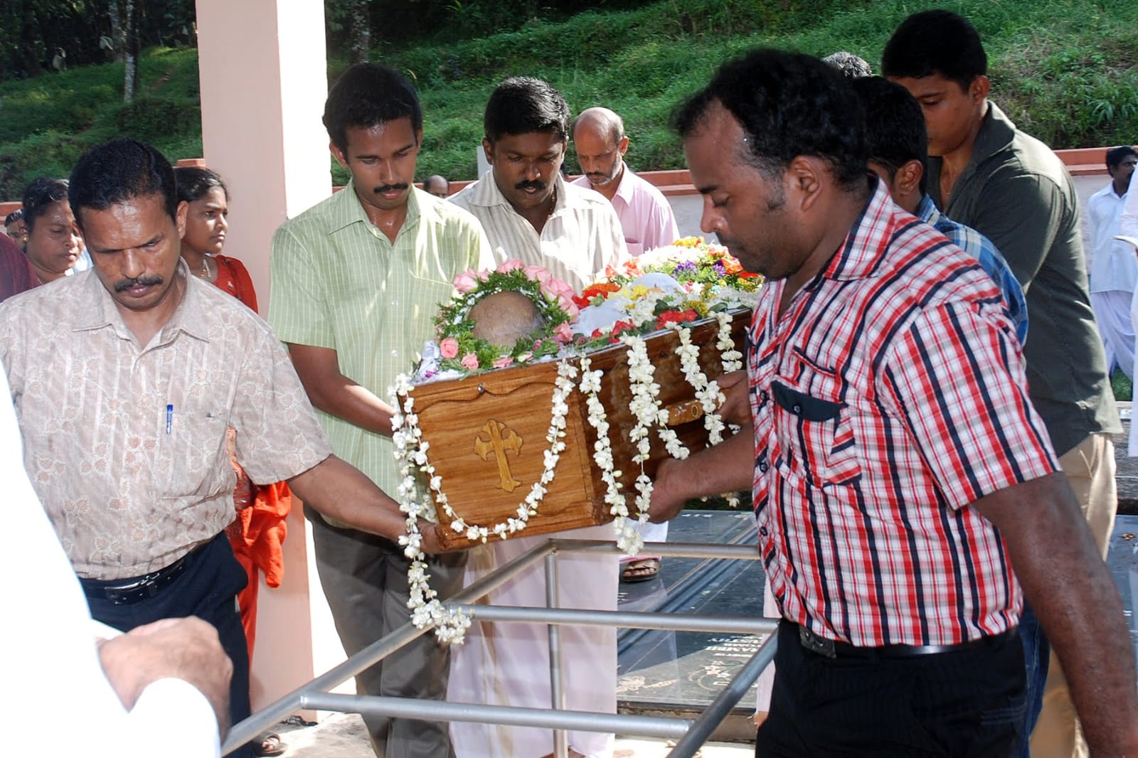 Pulikunnel Dhummini Joseph (Pappachan) Muttom